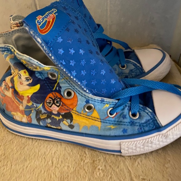 superhero high top converse